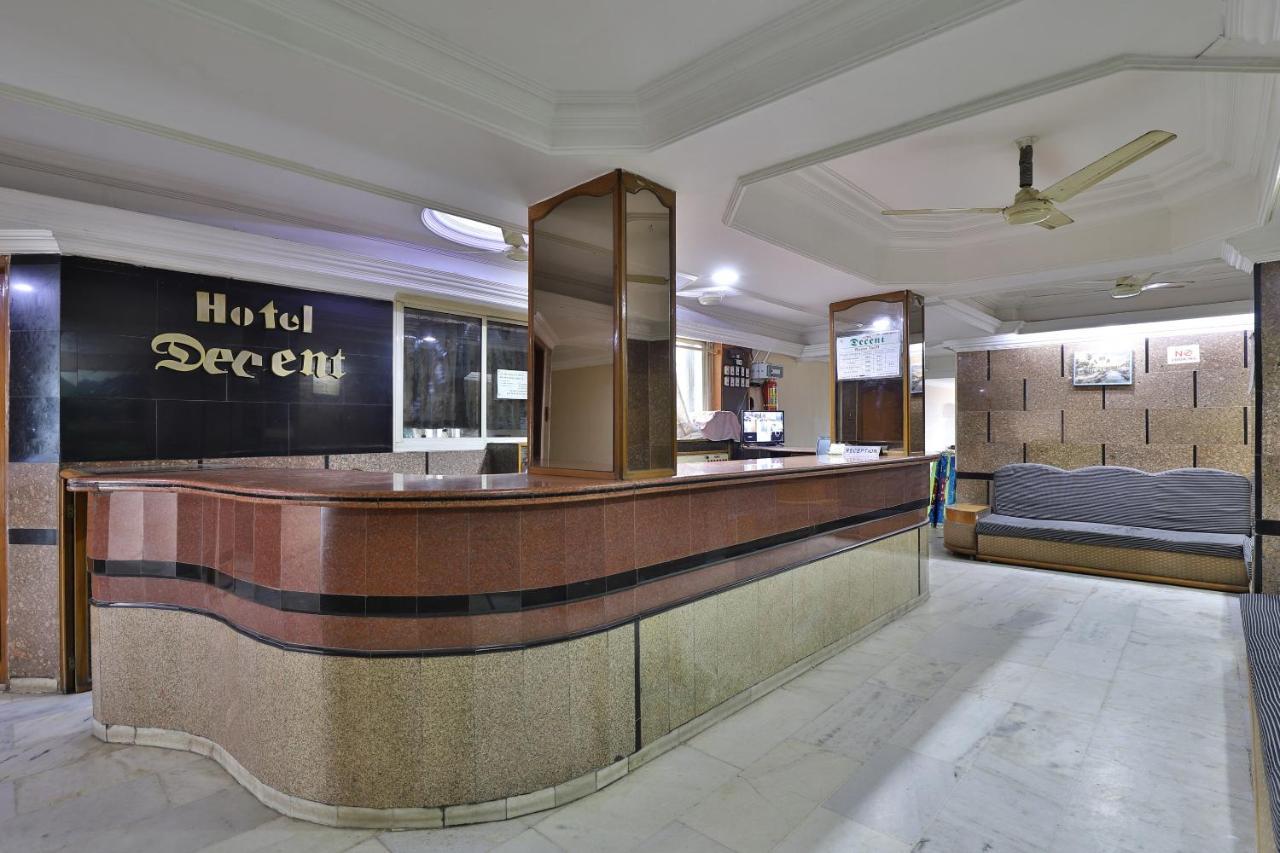 Spot On Hotel Decent Ānand エクステリア 写真
